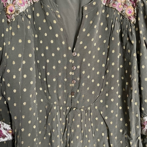 Chicos Green Metallic Polka Dot Floral Boho Blouse 2/L - Picture 7 of 9